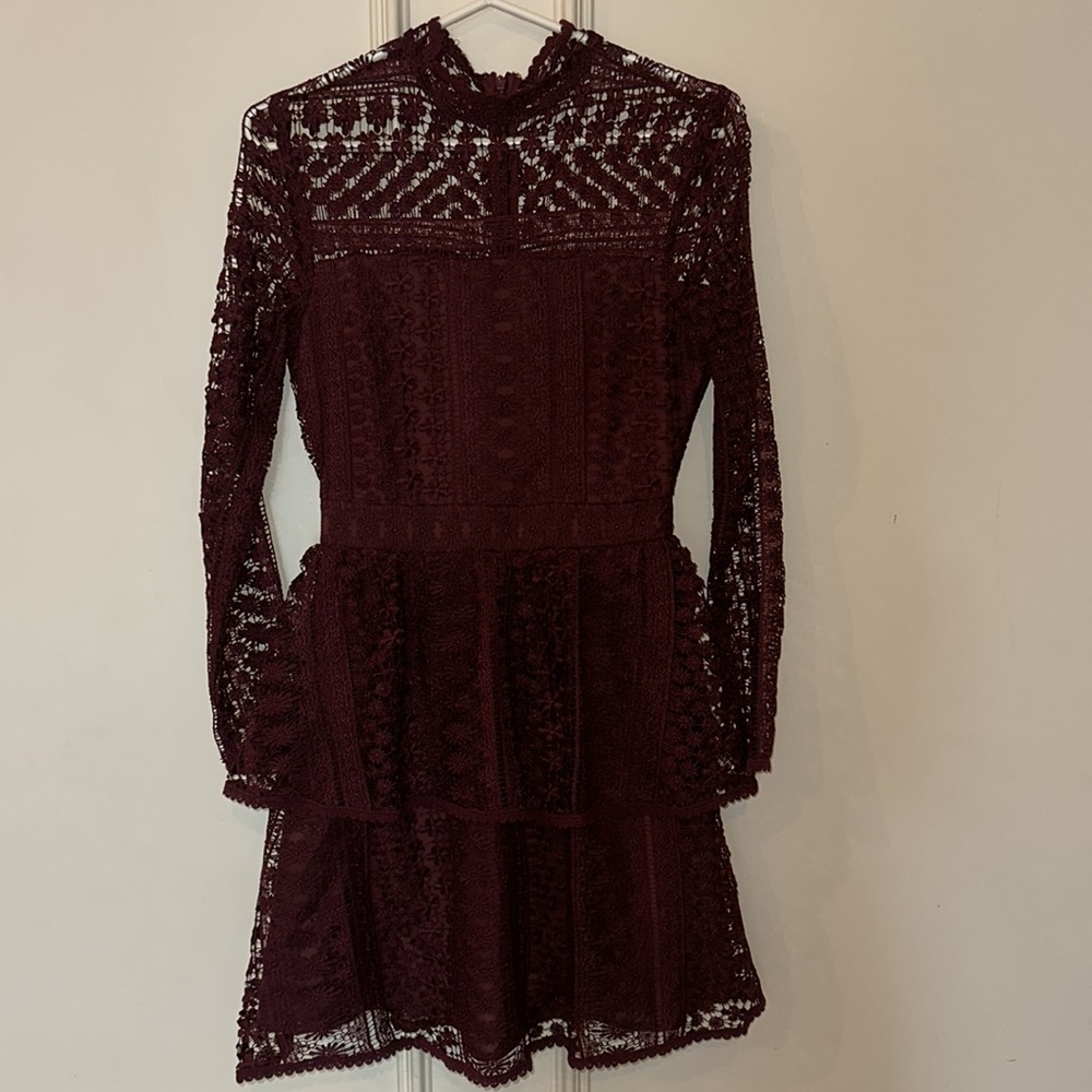 Cupcakes and Cashmere Symona Lace Dress, Malbec - Picture 2 of 6